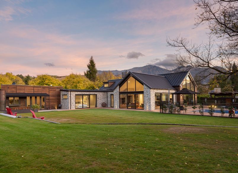 Lake Hayes | Luxury Property