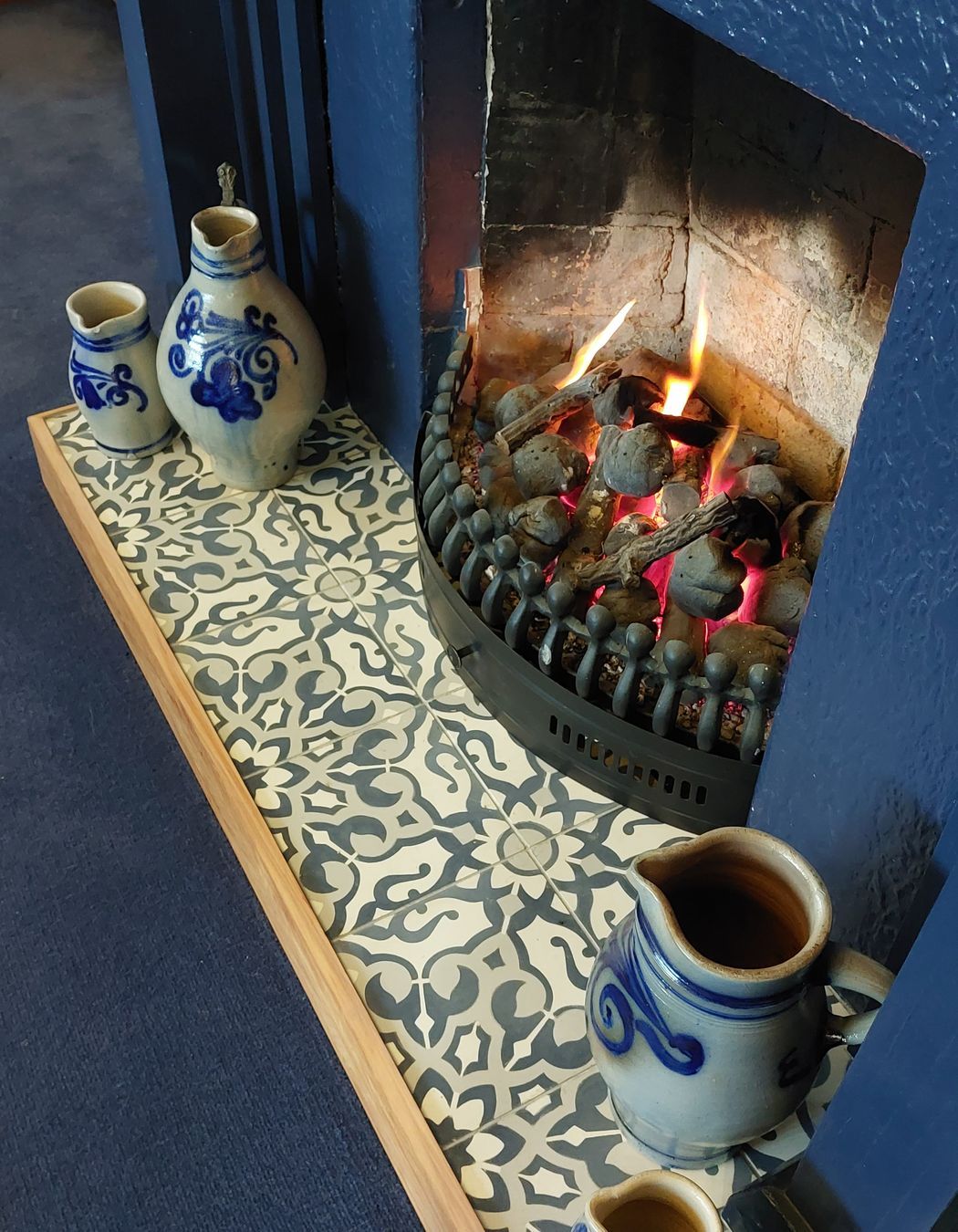 Custom made Moabell tile