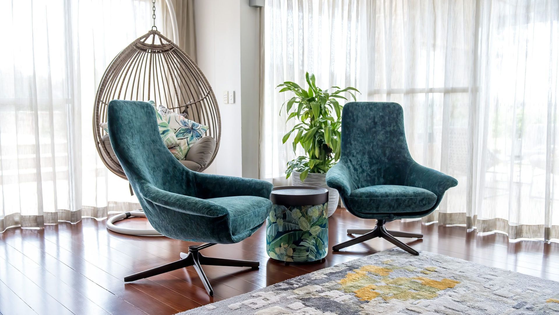 Huntley Cove Home banner