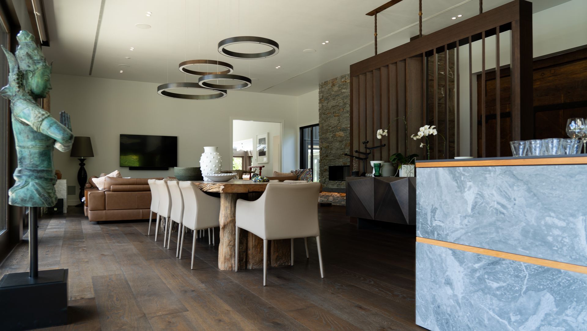 Mahoenui Valley Road banner