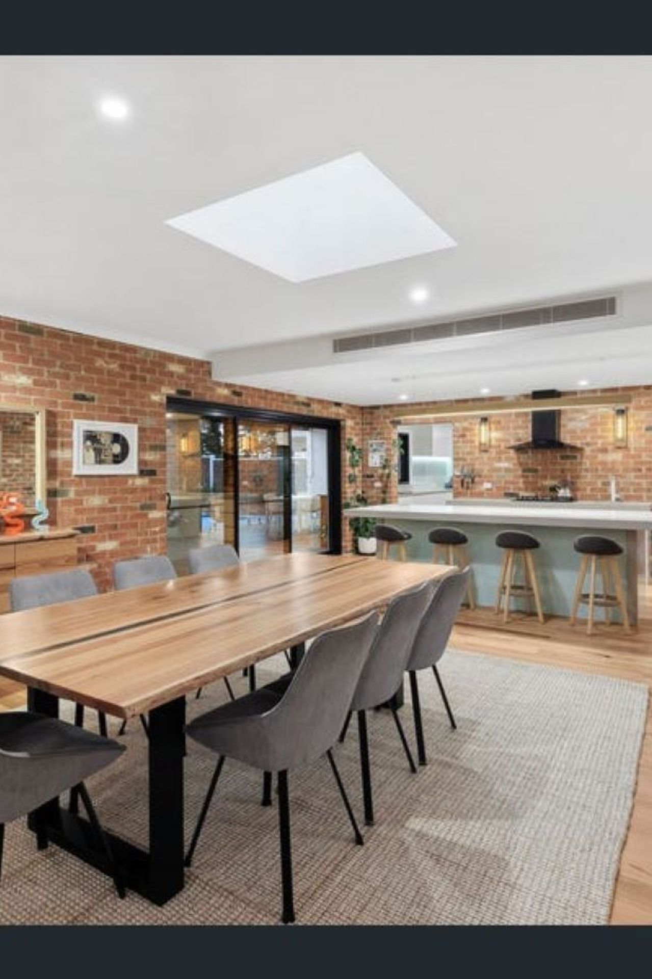 dining-room-1.jpg