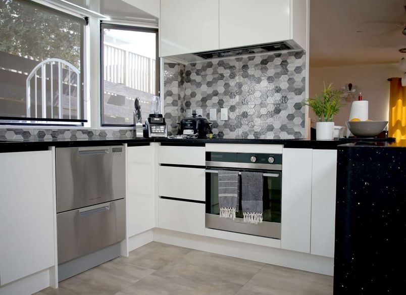 Retro Style Black and White Kitchen