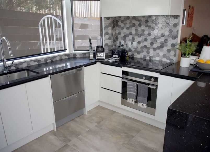 Retro Style Black and White Kitchen