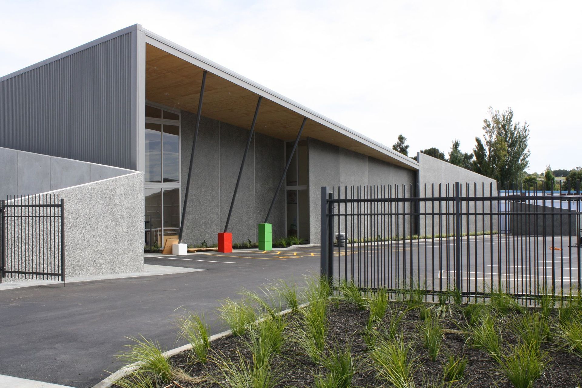 Hummingbirds Child Care