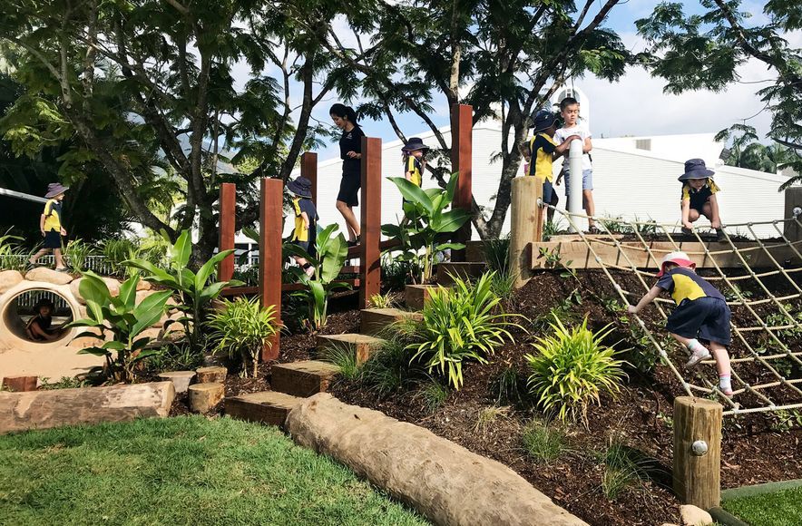 Freshwater Christian College  Learning Outdoor Nature Play