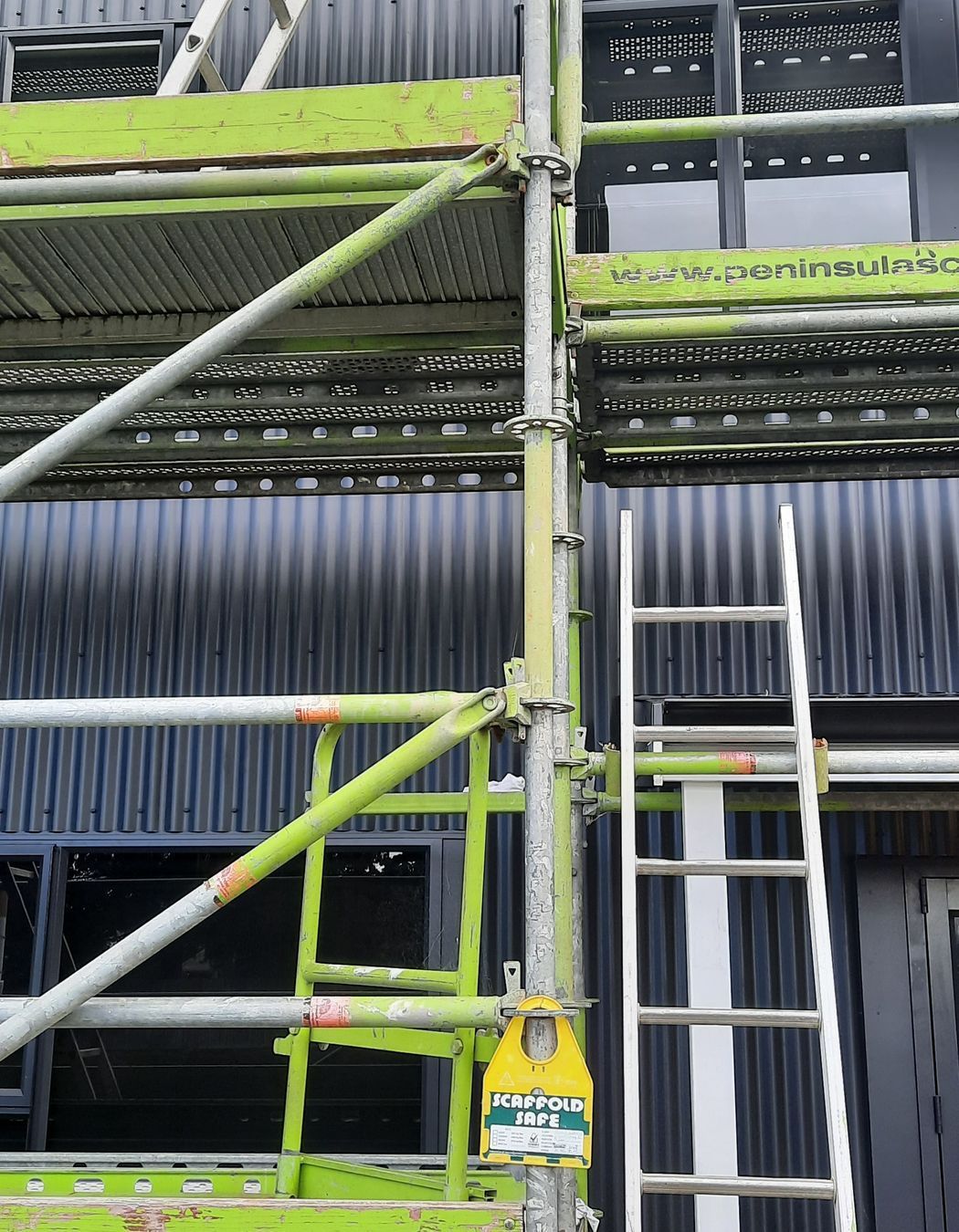 Scaffold provided by ourselves tagged as safe for Worksafe NZ