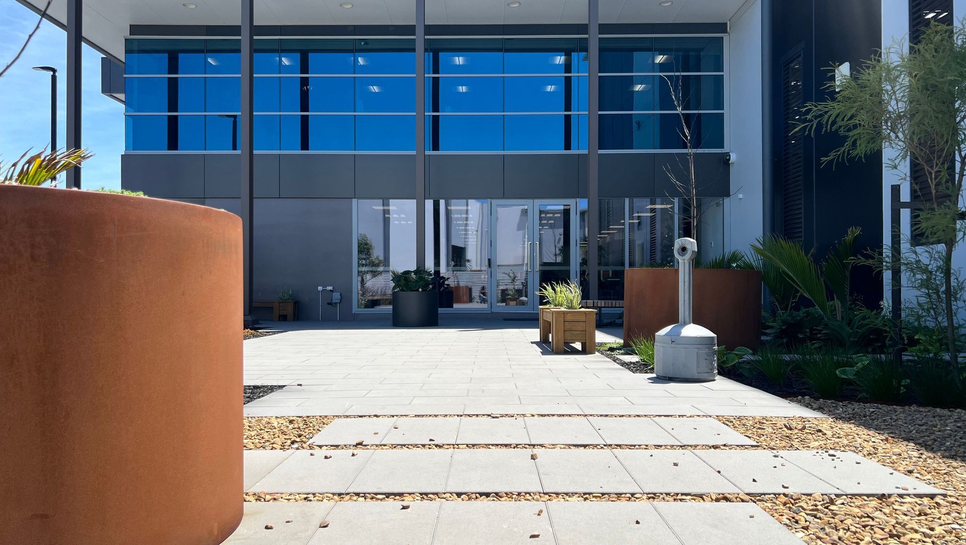 L’oreal New Distribution Centre banner