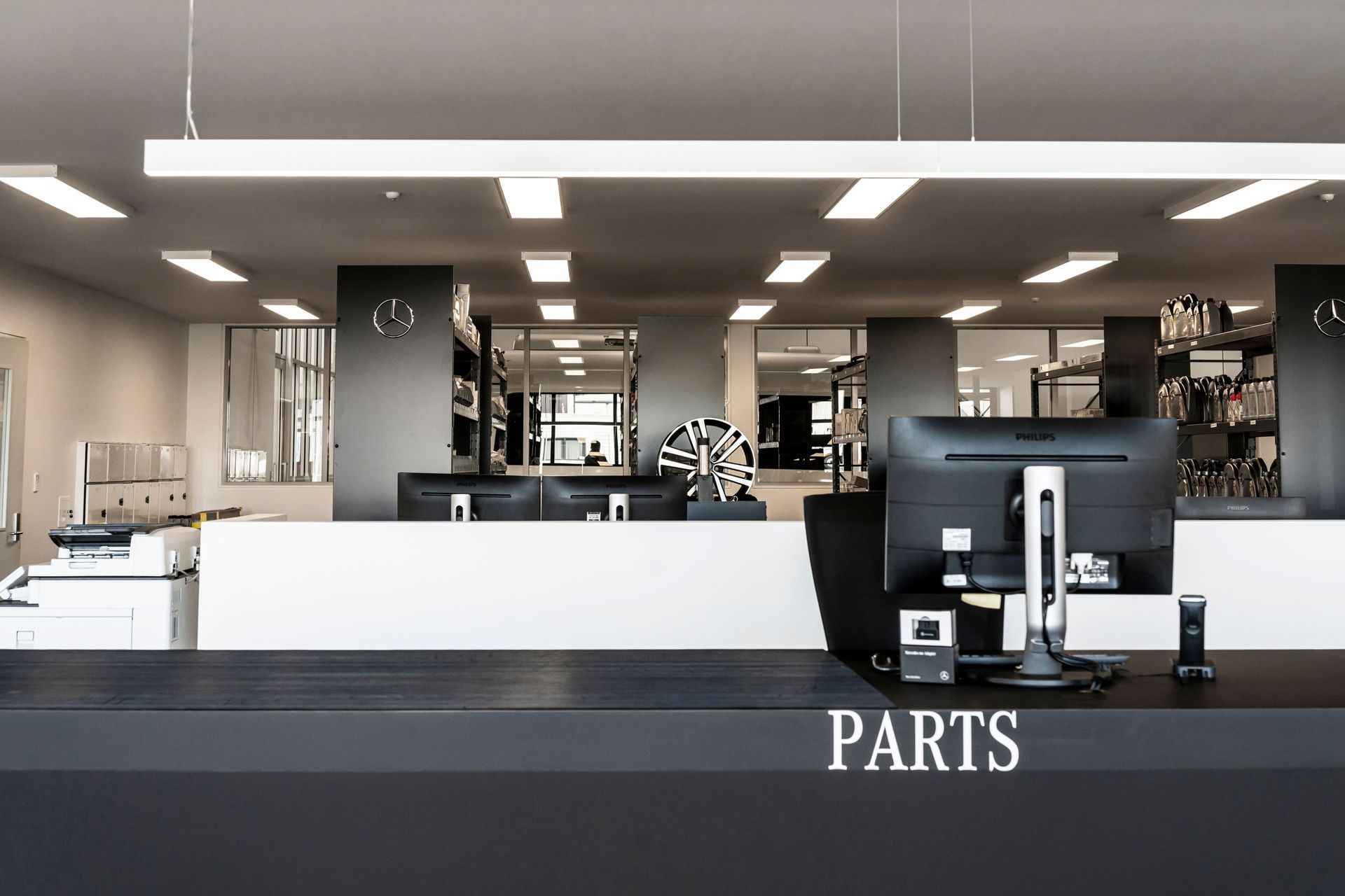 Truck Workshop &amp; Showroom - Whangarei