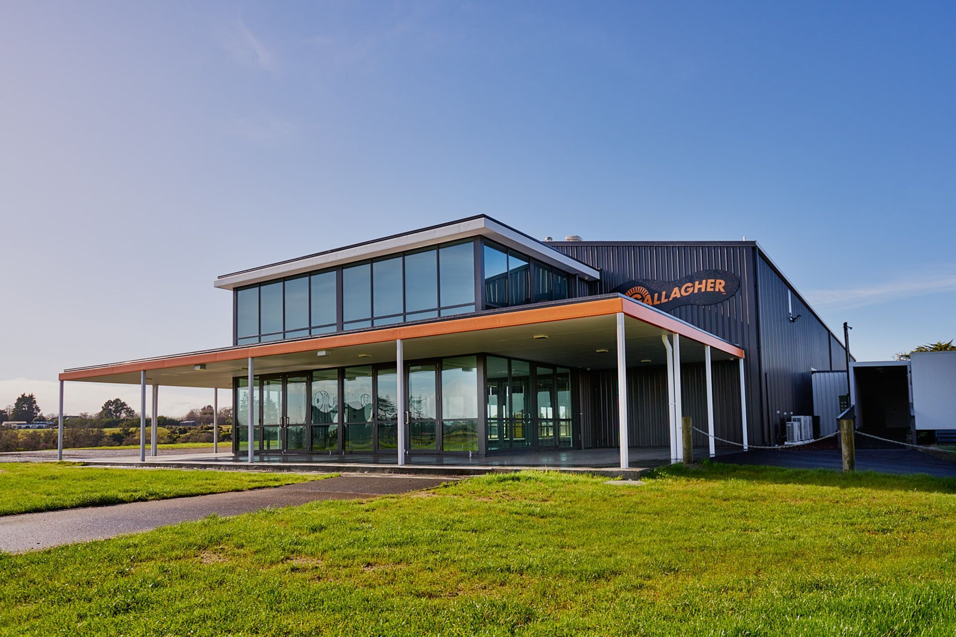 Gallagher Building, Mystery Creek