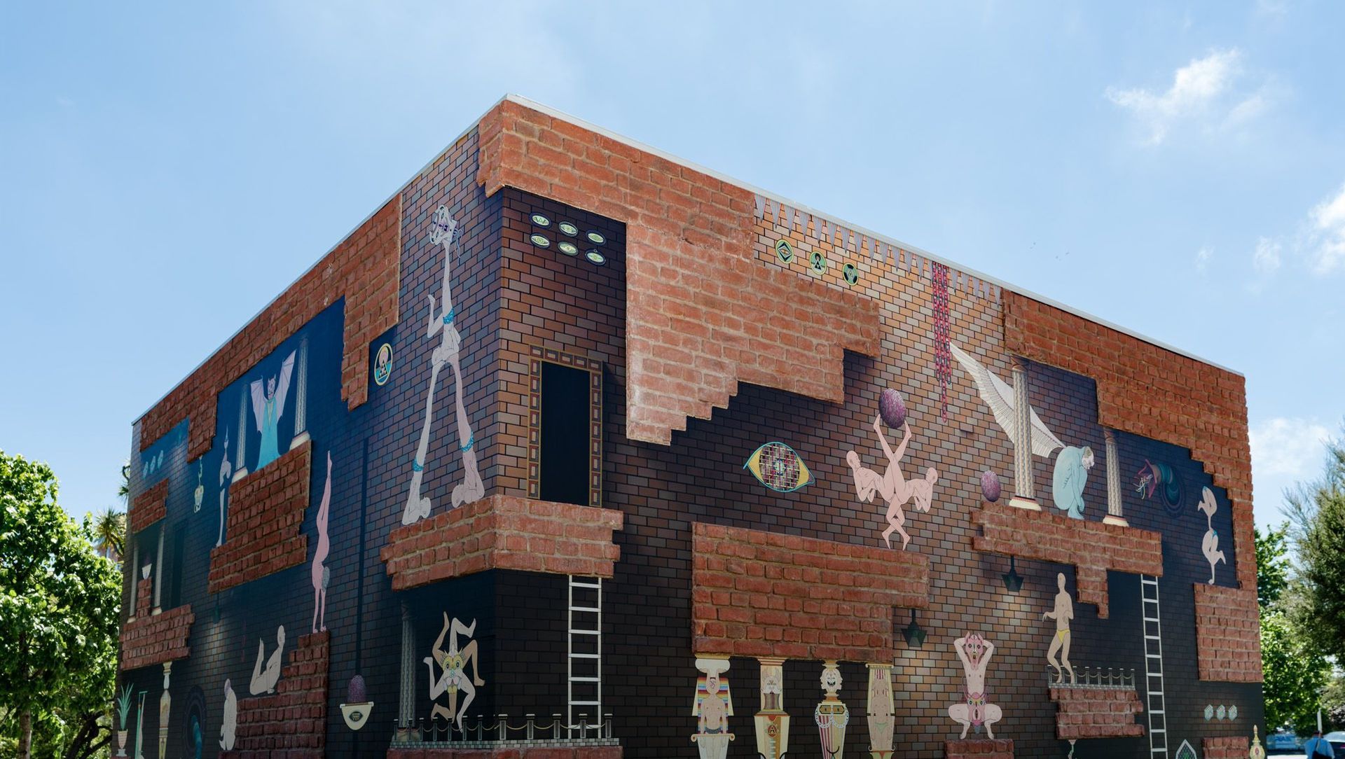 Te Puna O Waiwhetū, Christchurch Art Gallery banner