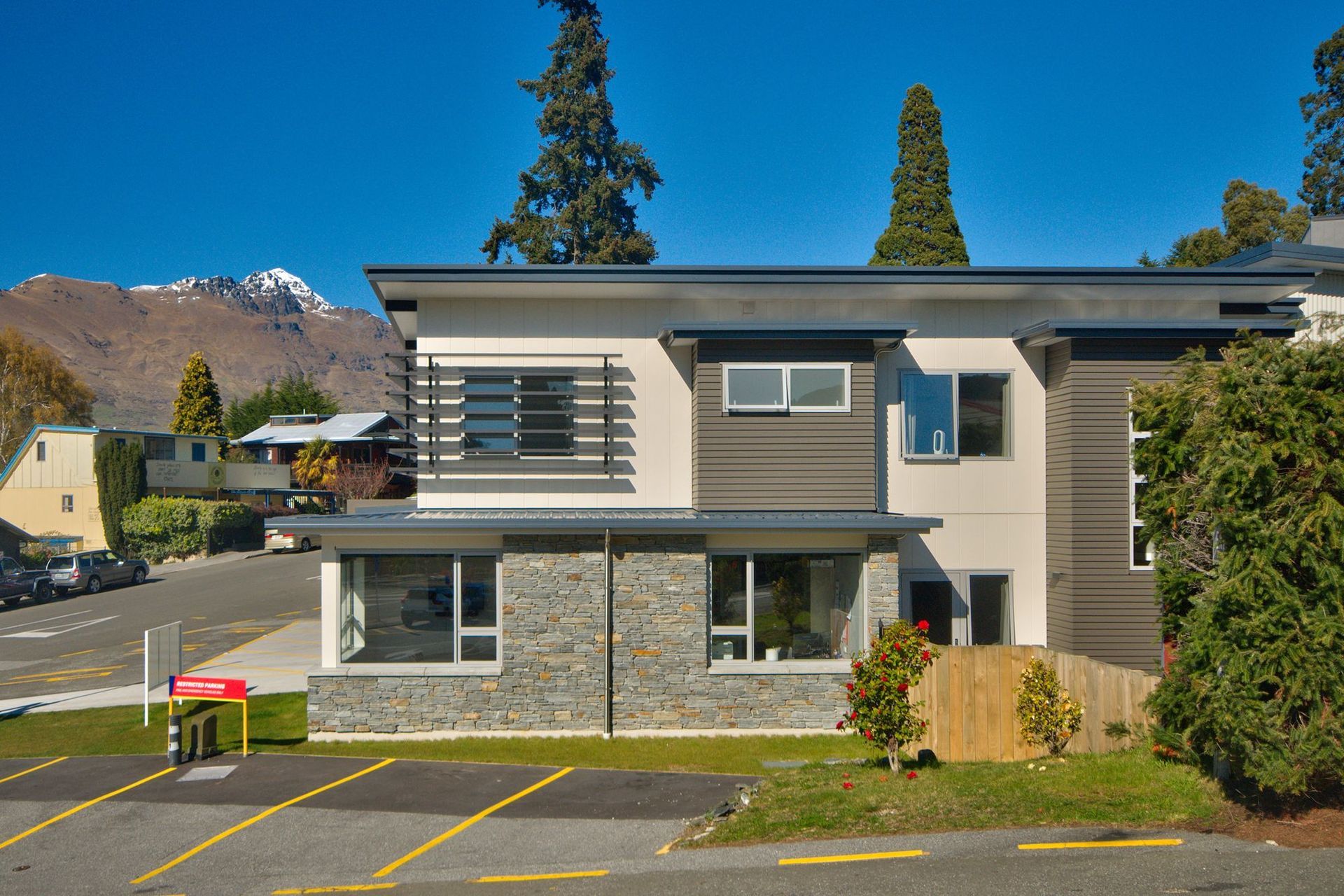 Queenstown Firestation