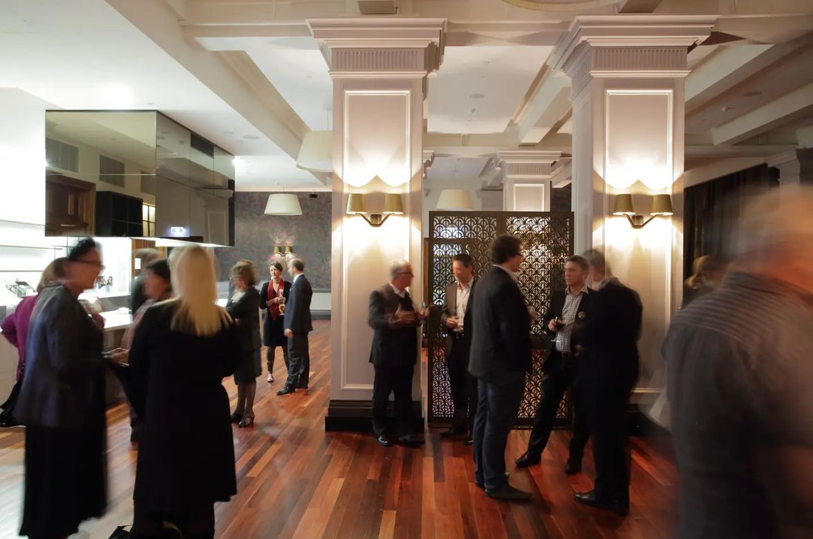 Hamilton Lounge- Brisbane City Hall
