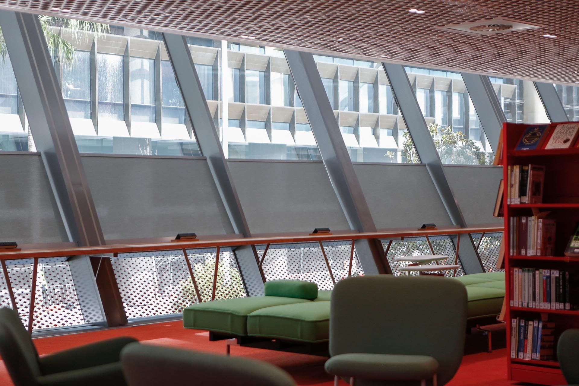 Vertilux-4-Paramatta-Square-Euroscreen-Roller-Blinds-1.jpg