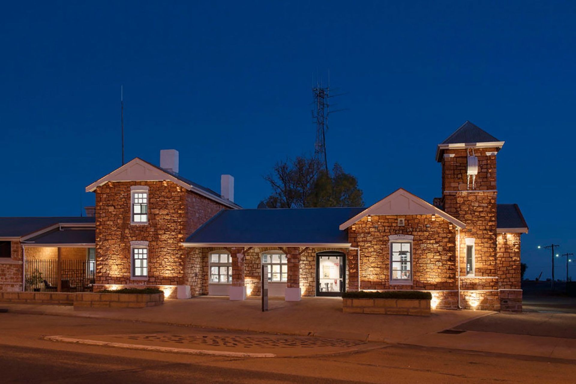Cue Community and Visitor Centre