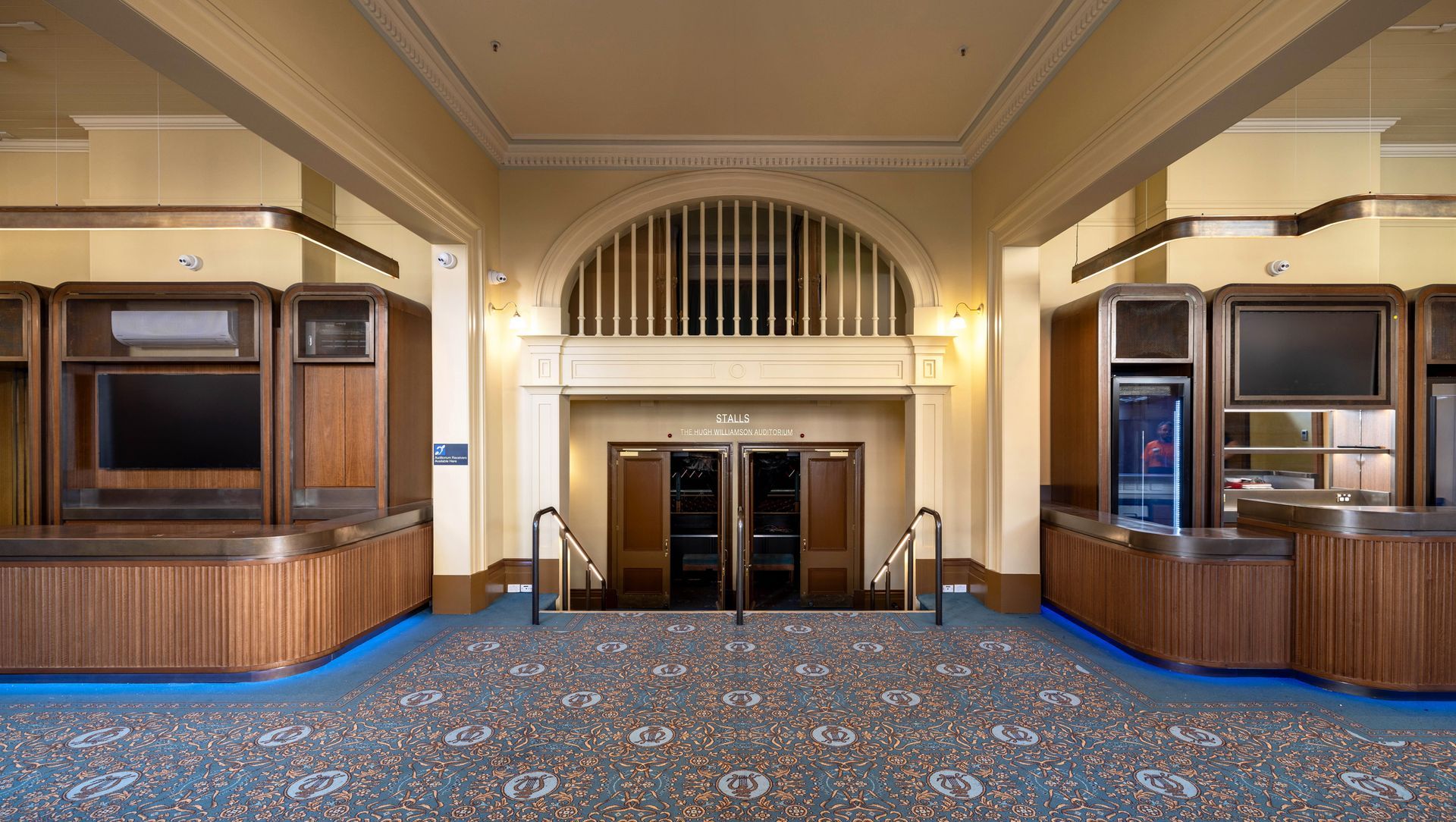 Her Majesty’s Theatre, Ballarat banner
