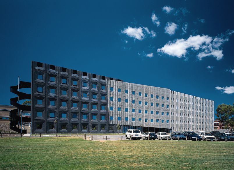 Deakin University, Building J