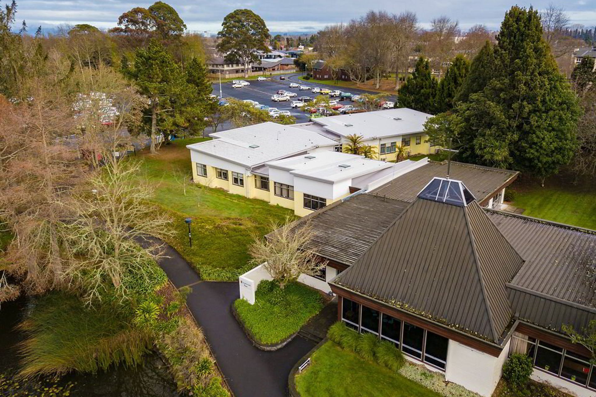 The University of Waikato - CHSS Re- Roofing and Entrance Upgrade Project
