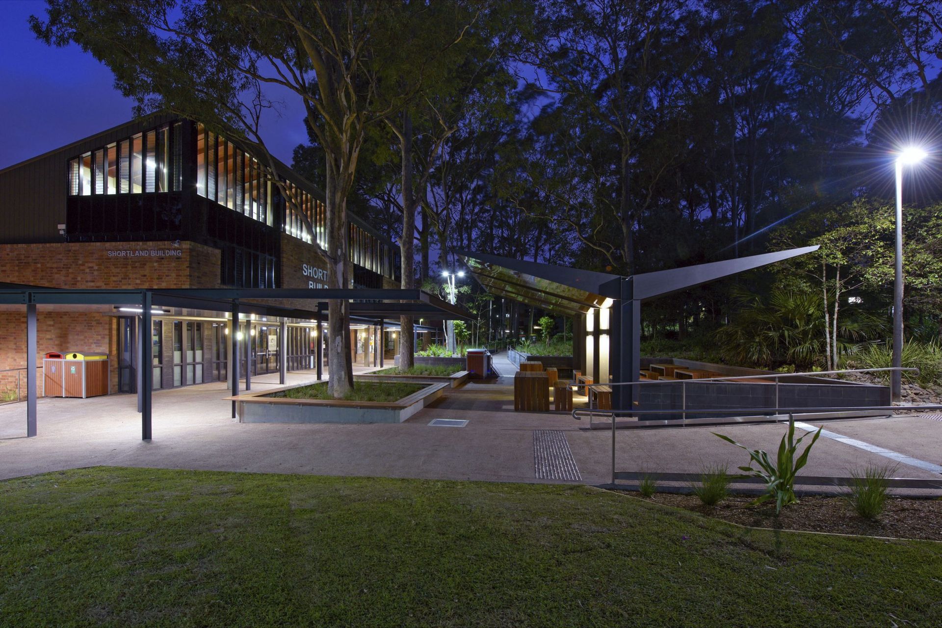 ## University of Newcastle Shortland Entries