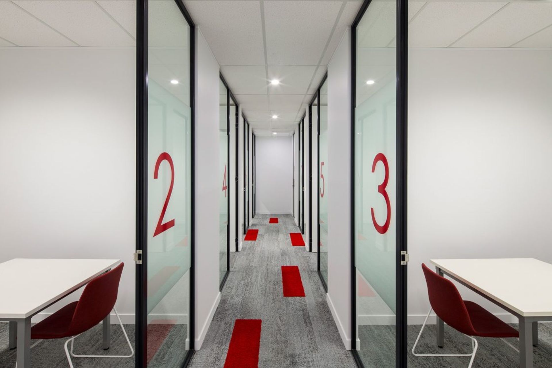 Photographer: Murray Harris