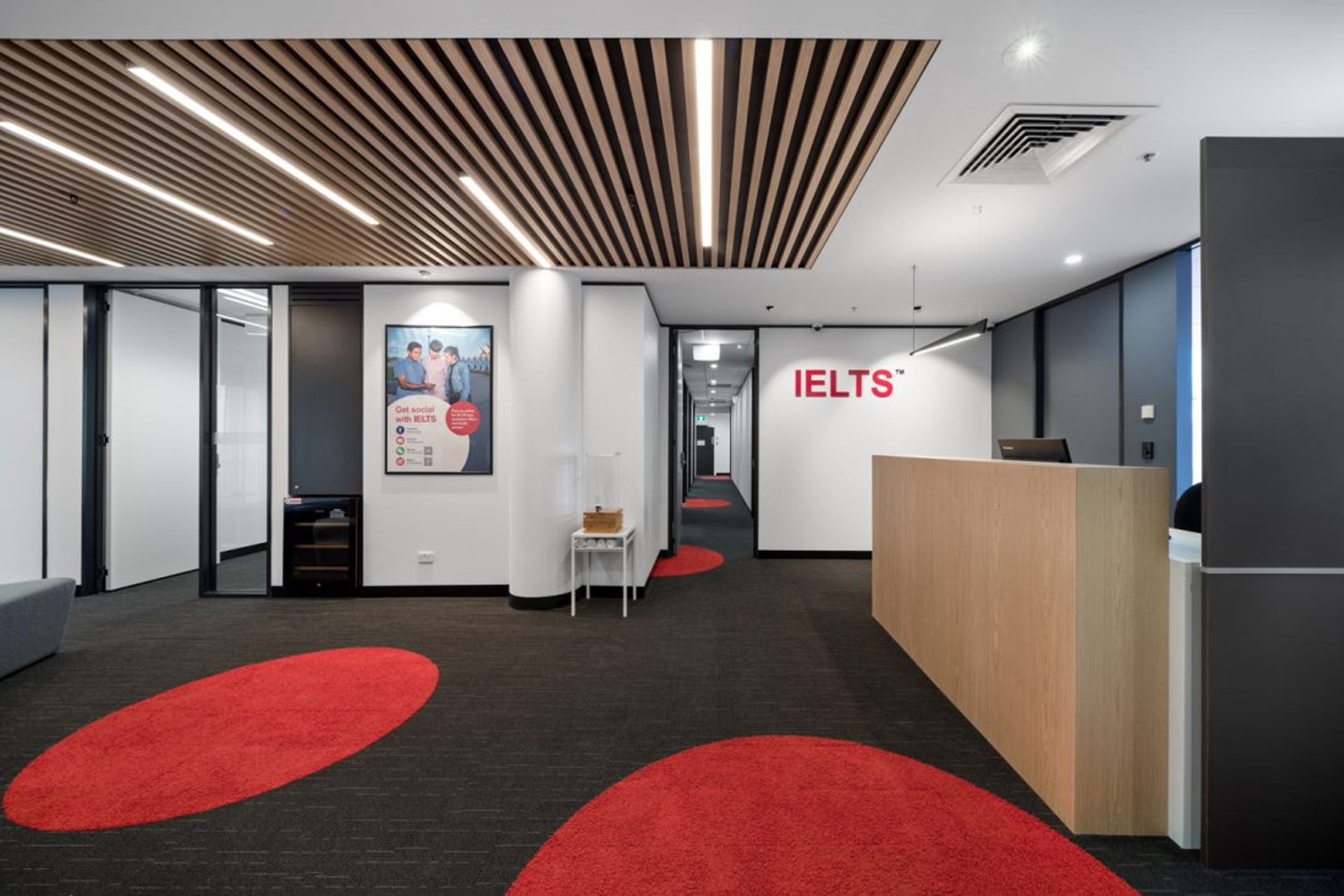 Photographer: Gallant Lee