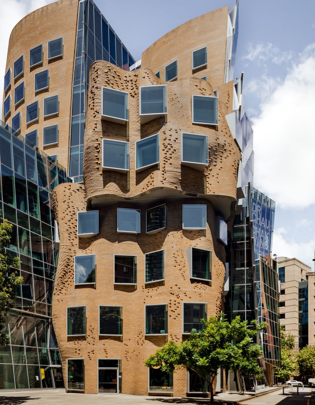 Dr Chau Chak Wing Building by Frank Ghery