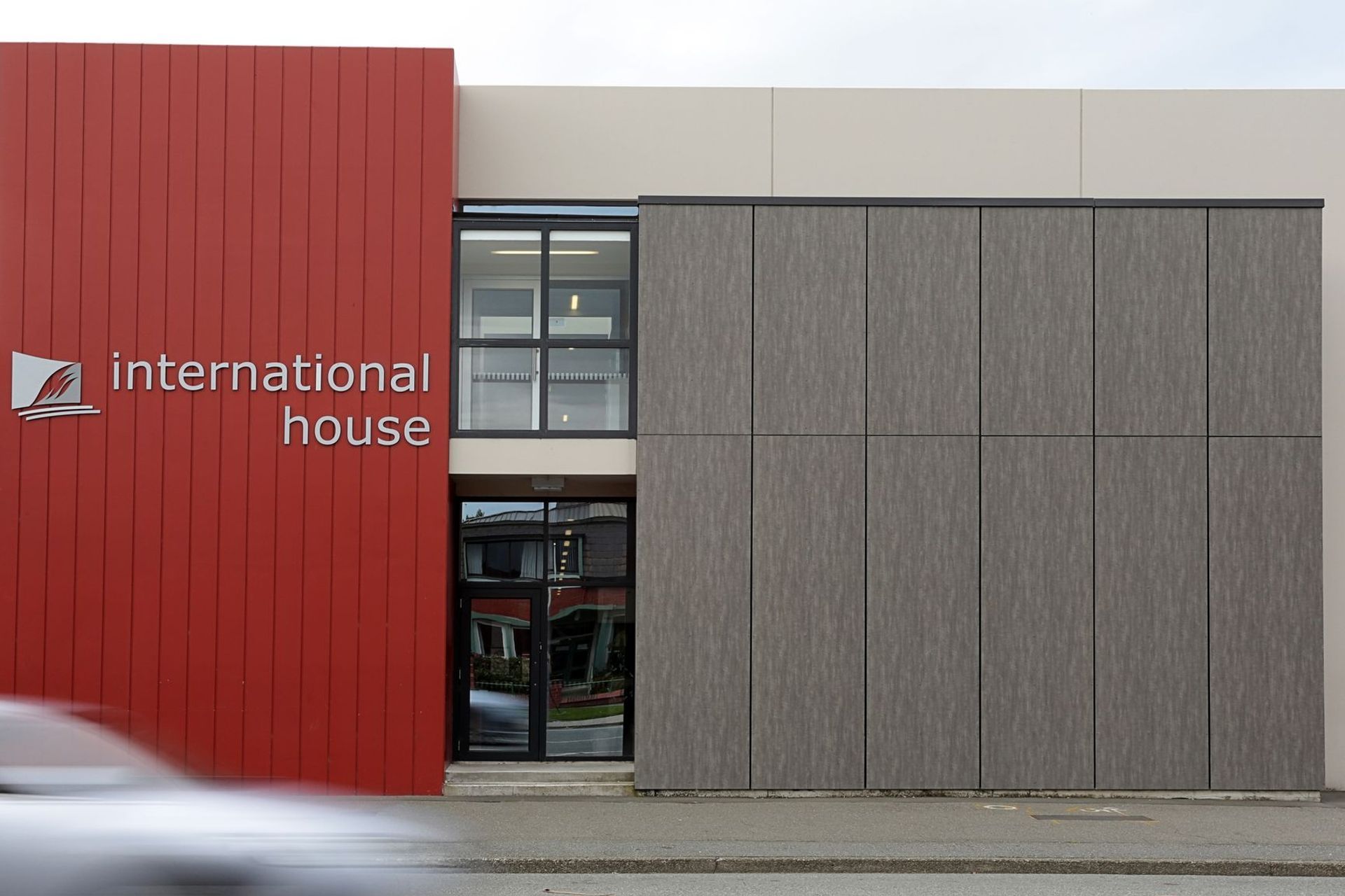 Southern Institute of Technology International House