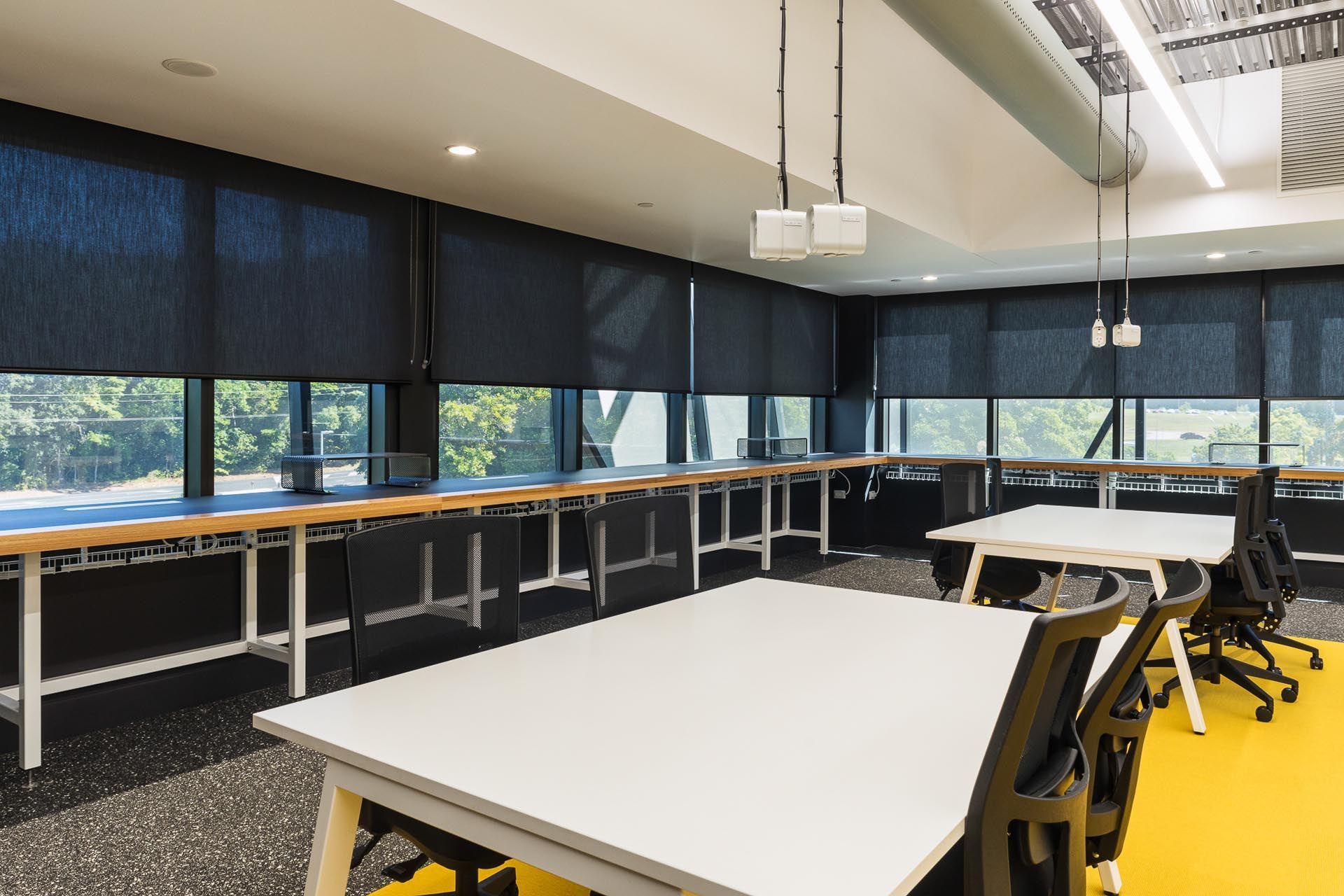 vertilux-james-cook-university-innovation-centre-roller-blinds-11.jpg