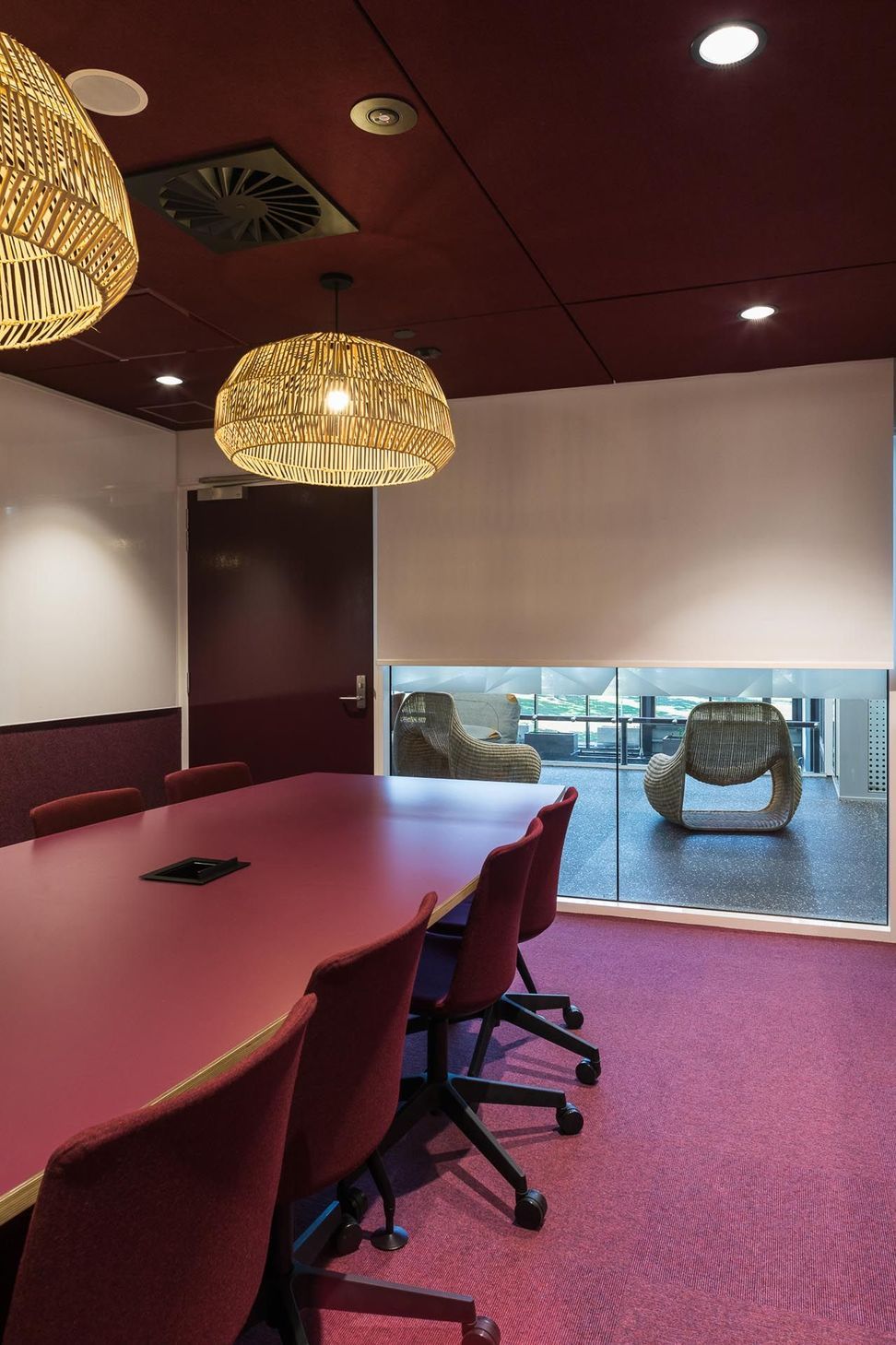 vertilux-james-cook-university-innovation-centre-roller-blinds-15.jpg