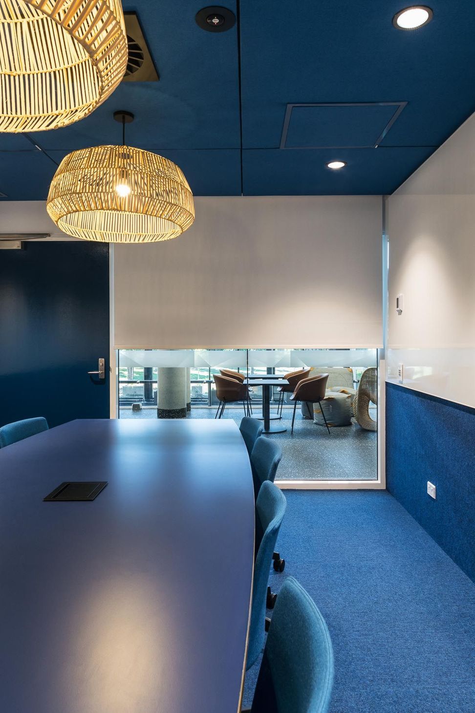 vertilux-james-cook-university-innovation-centre-roller-blinds-17.jpg