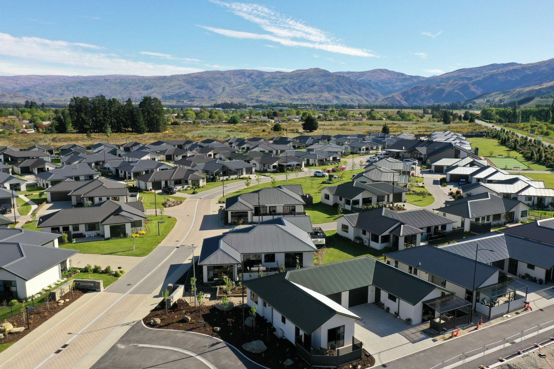Golden-View-Aerial-shot-scaled-e1689556471154.jpg