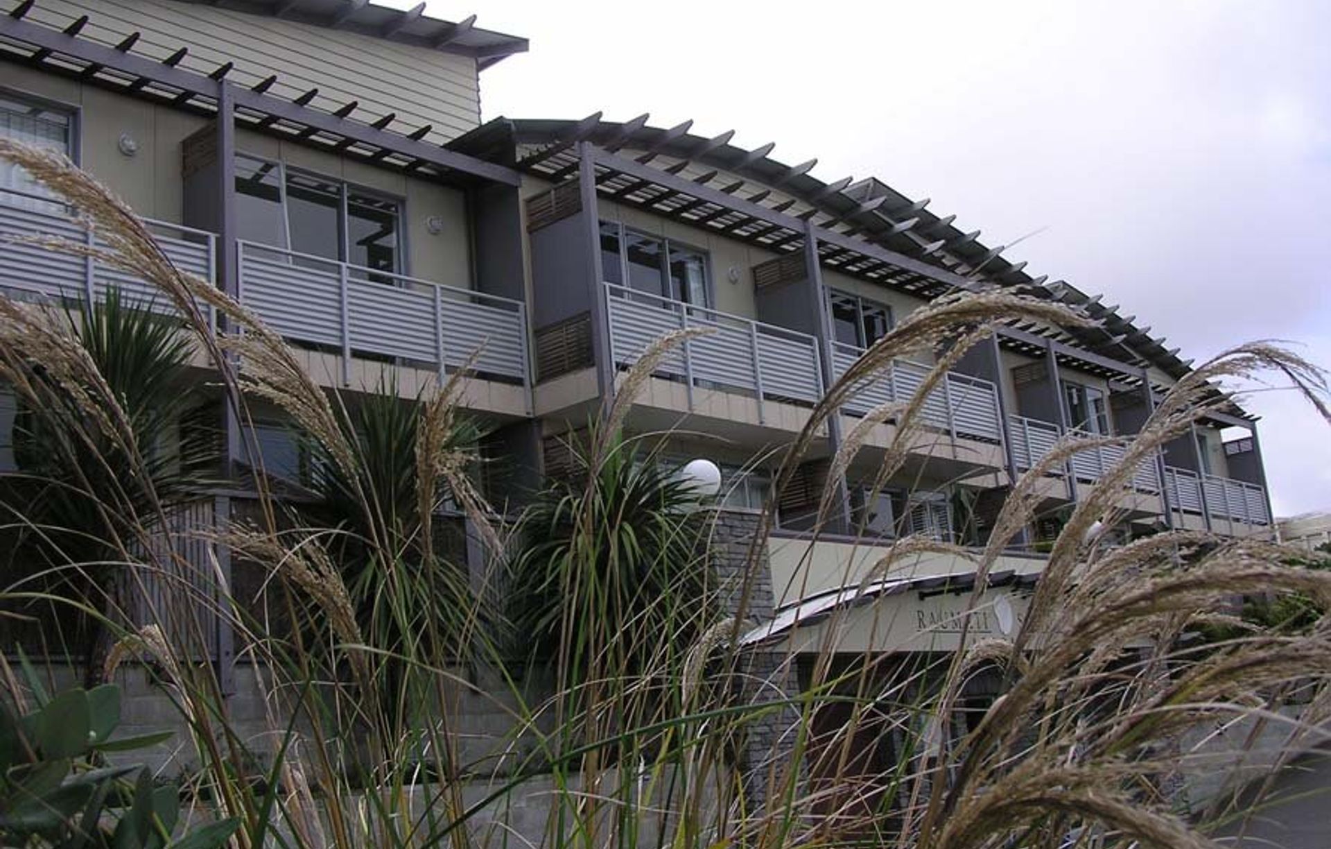 Raumati Sands Resort