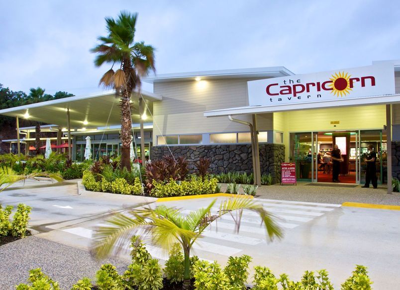 Capricorn Tavern and Motel