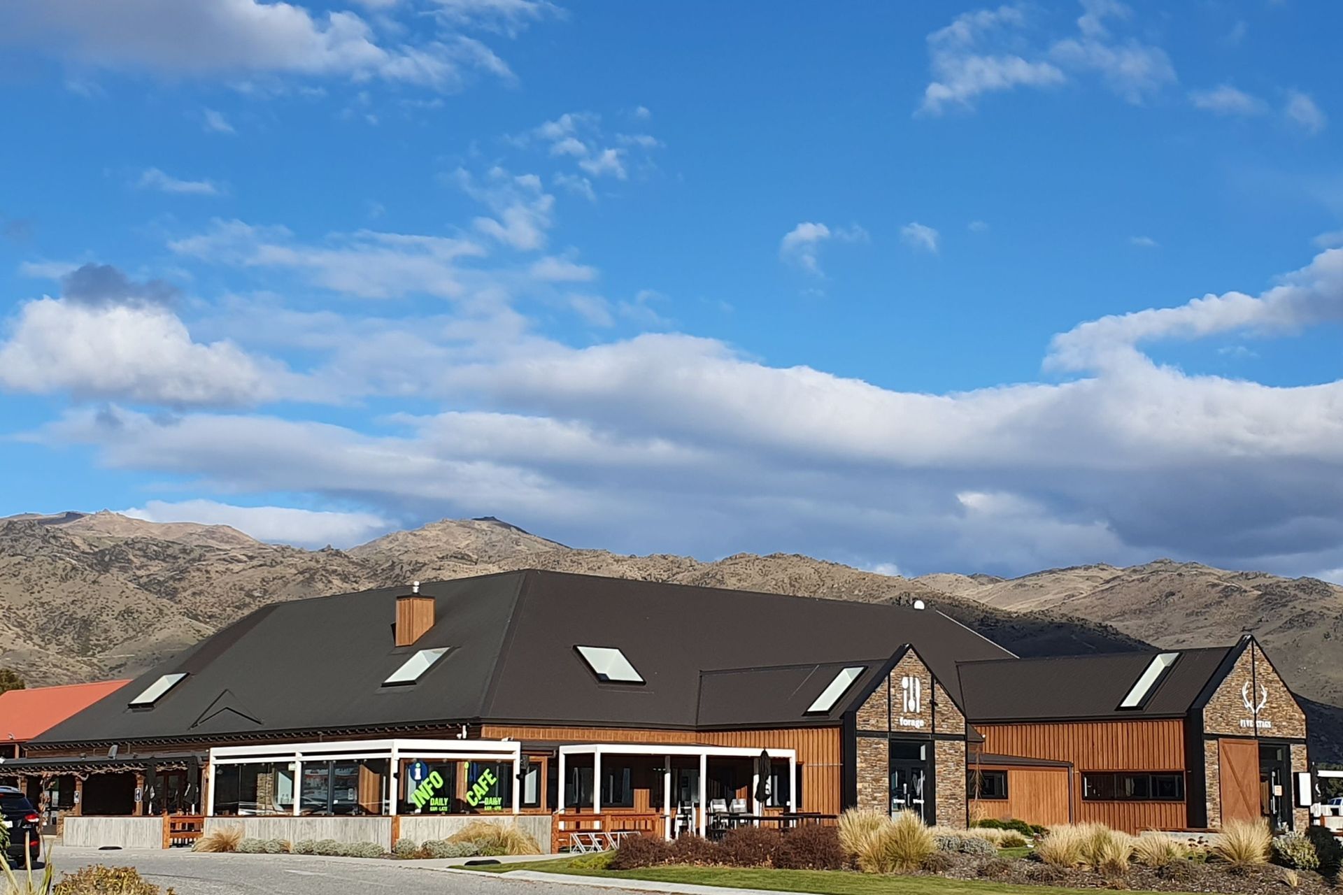 The Gate Lodge - Cromwell