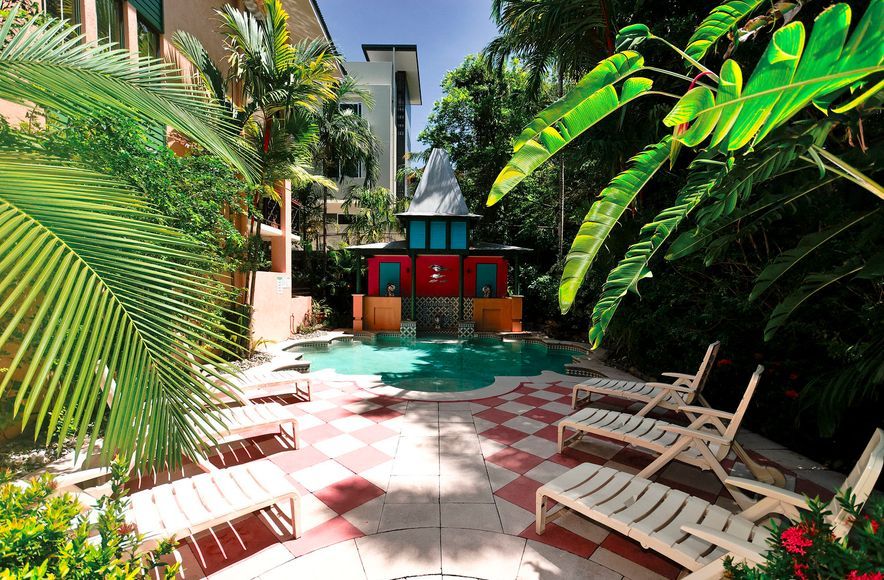 Martinique Resort
