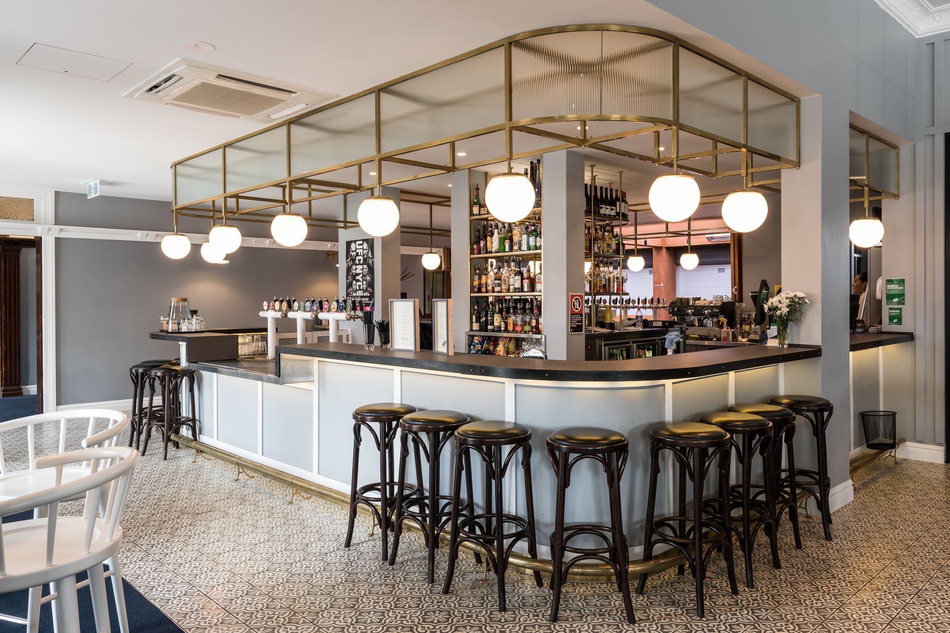 Crossways Hotel, Strathfield