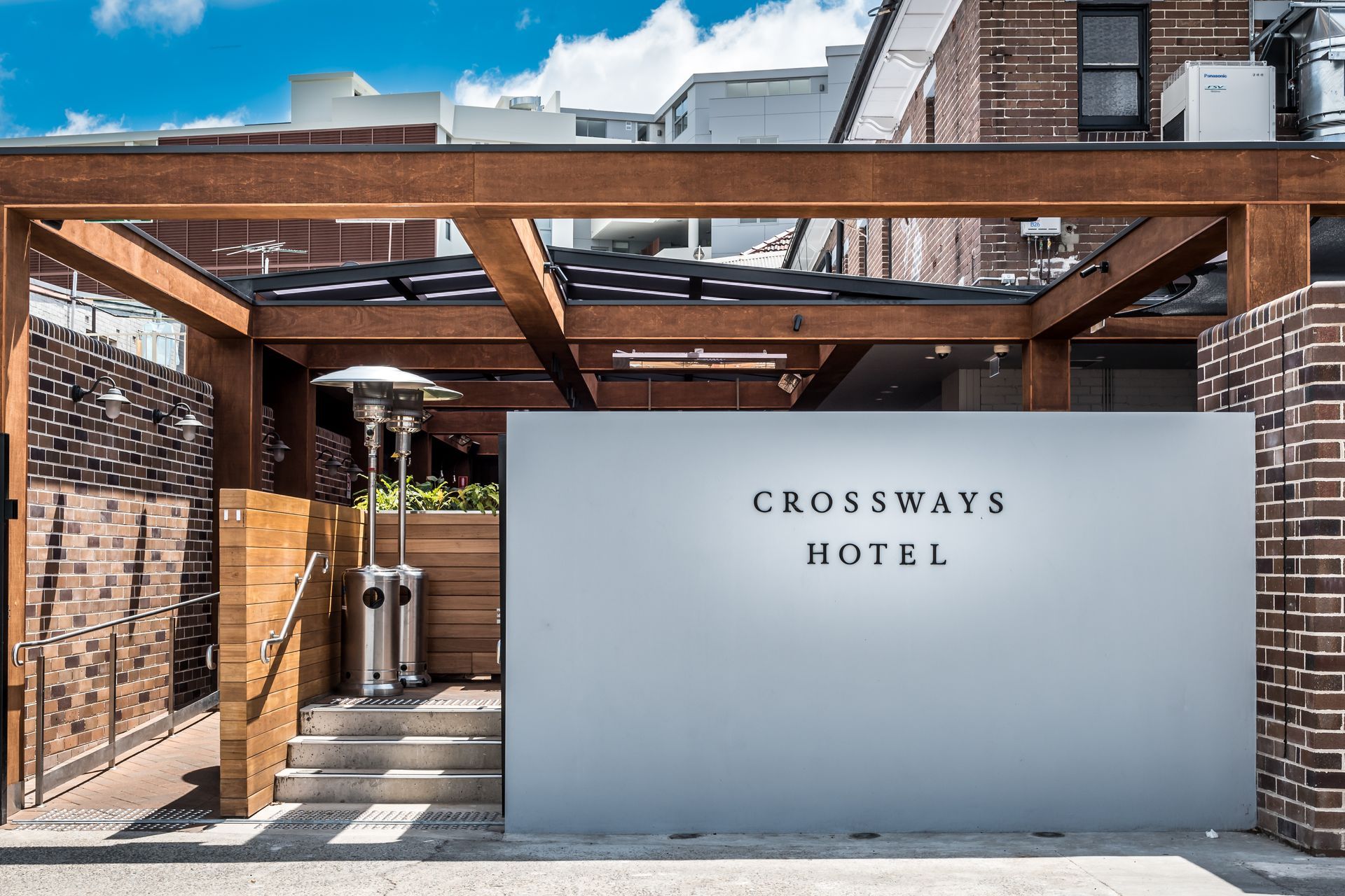 Crossways Hotel, Strathfield