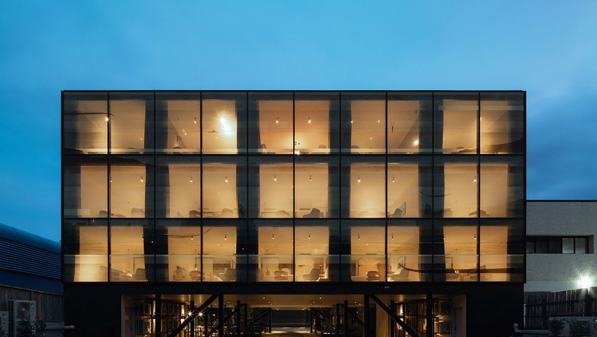 EBB Dunedin Hotel banner