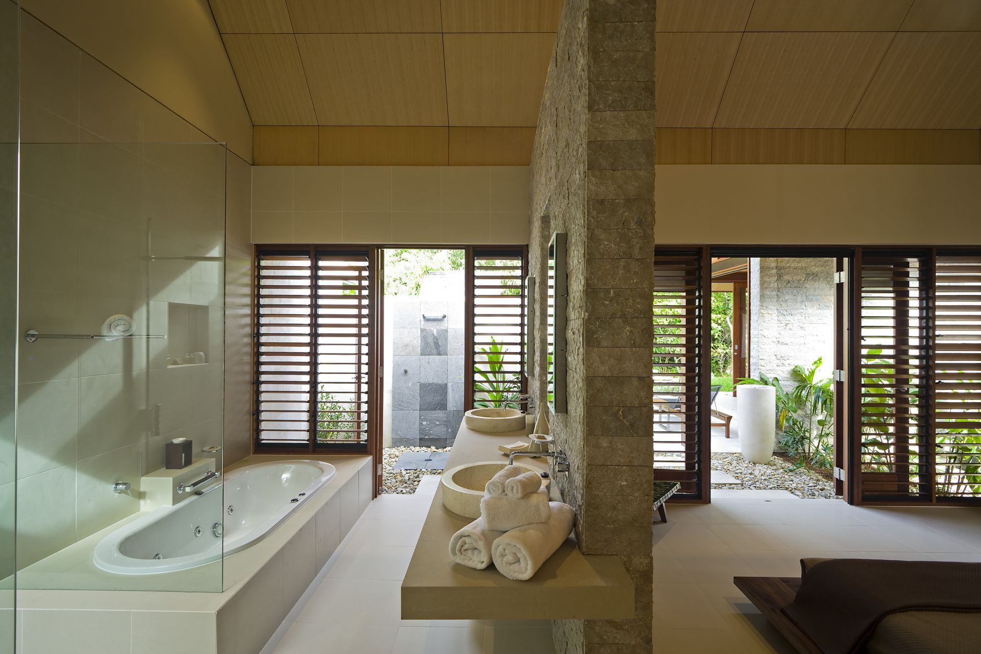 Niramaya Resort &amp; Spa