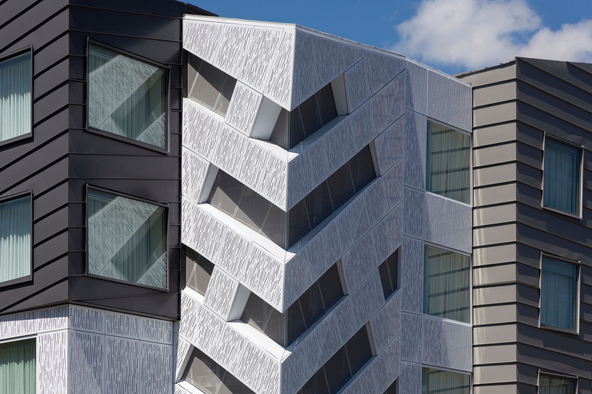 Holiday Inn Express | Detailing