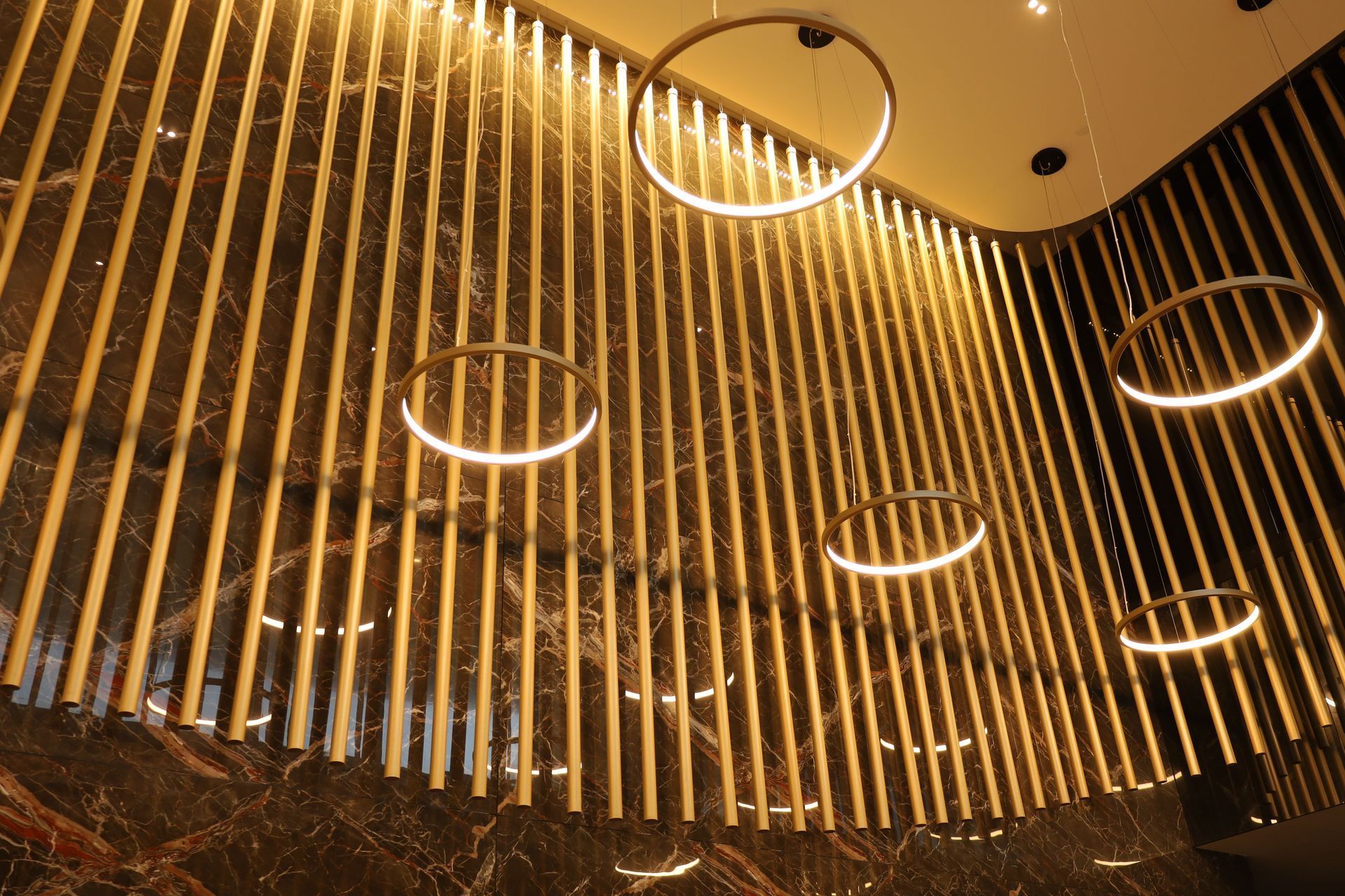 Meriton Suites Surfers Paradise - Gold Coast