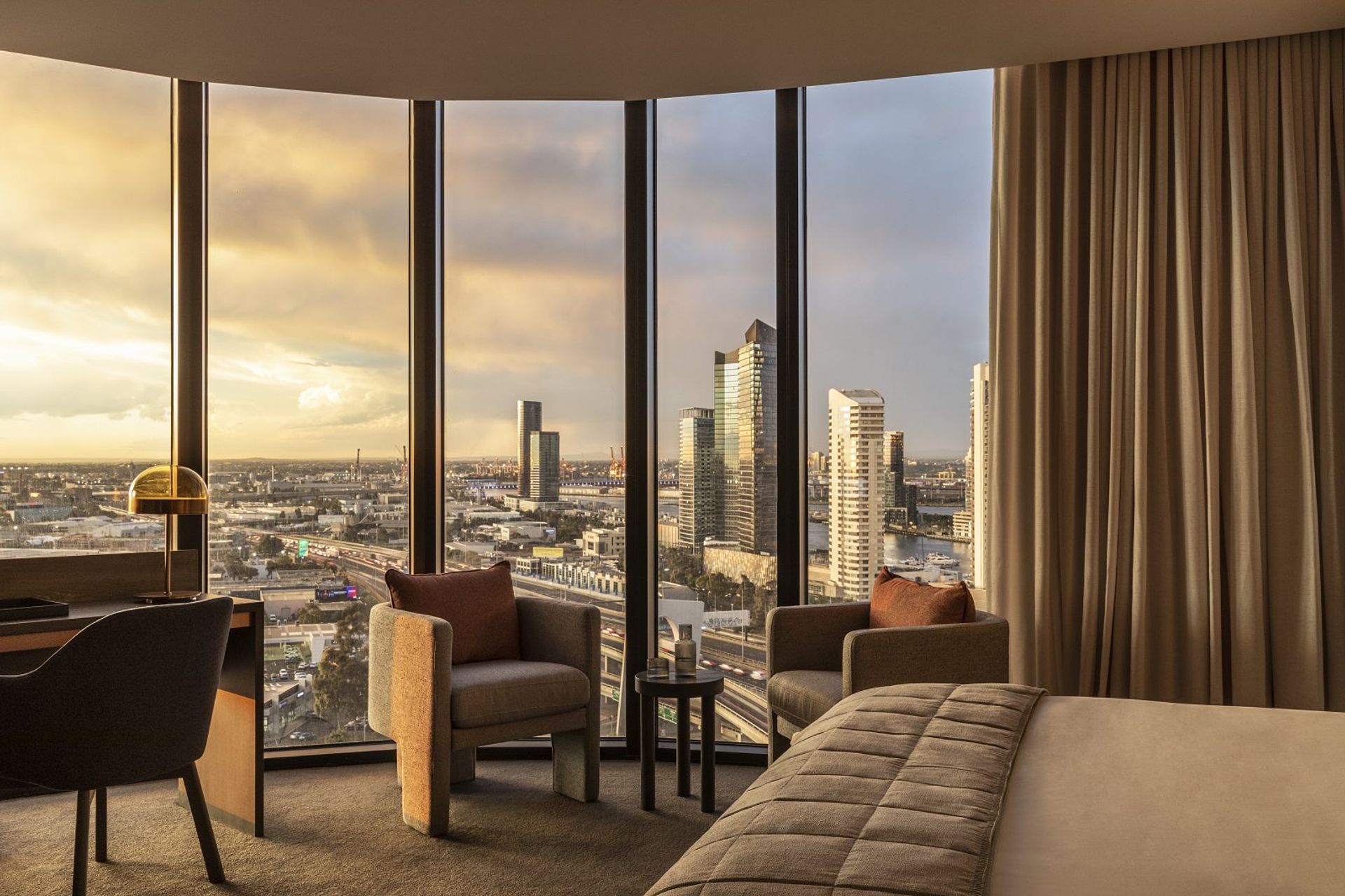 Oakwood Premier Hotel