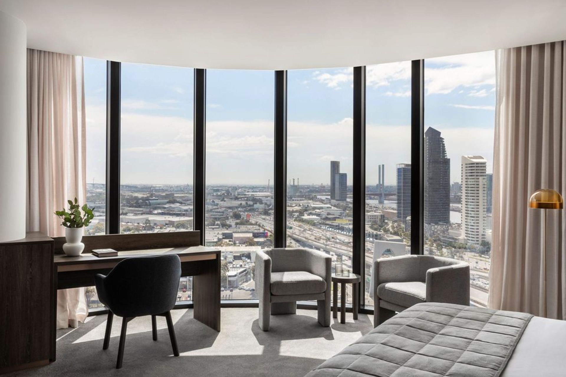 Oakwood Premier Hotel