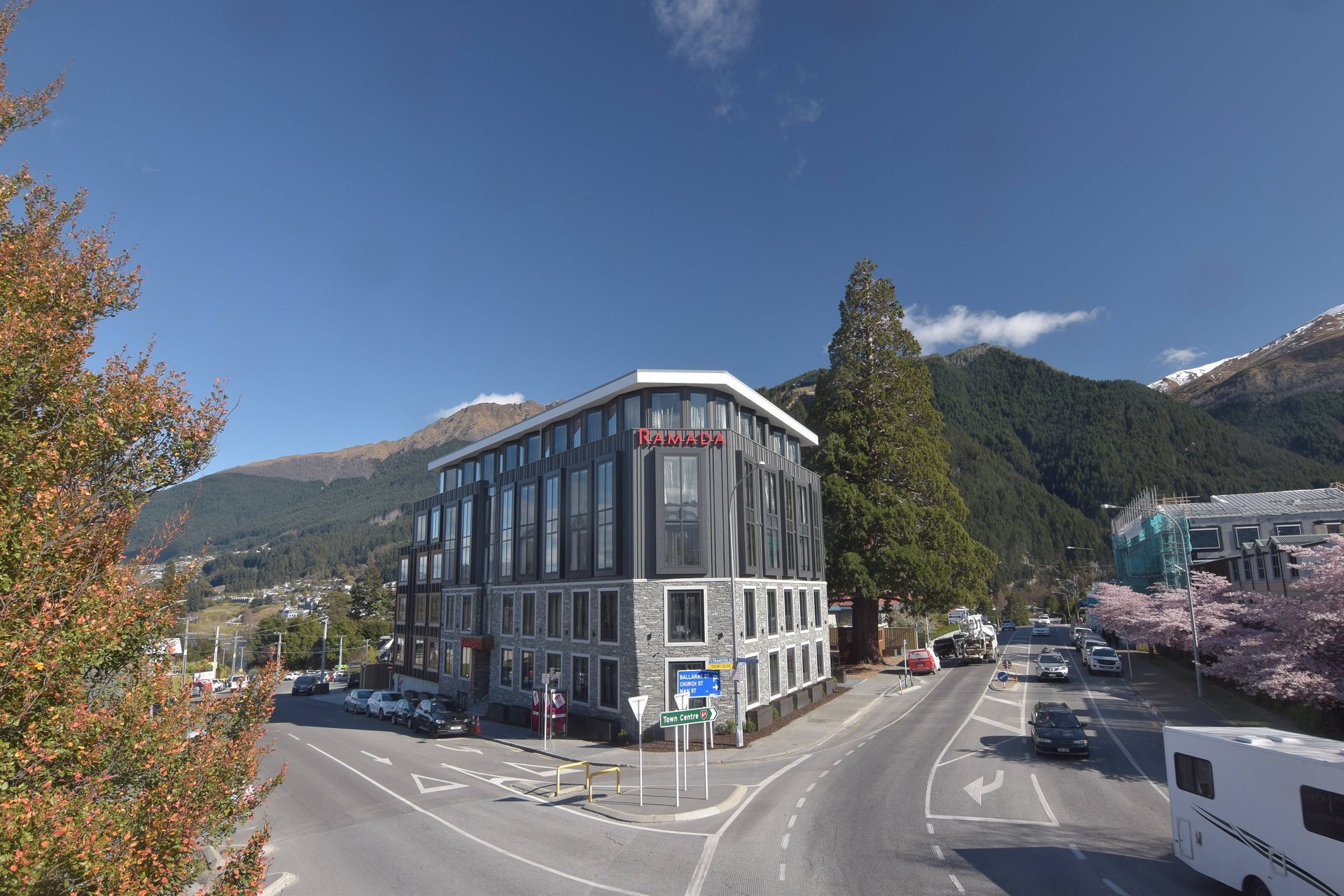 Safari Group - Ramada Queenstown