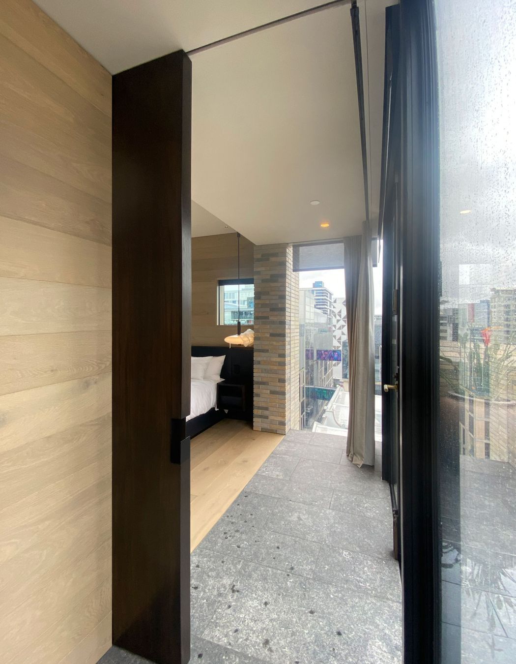 CS Ultimate cavity slider with SofStop soft close