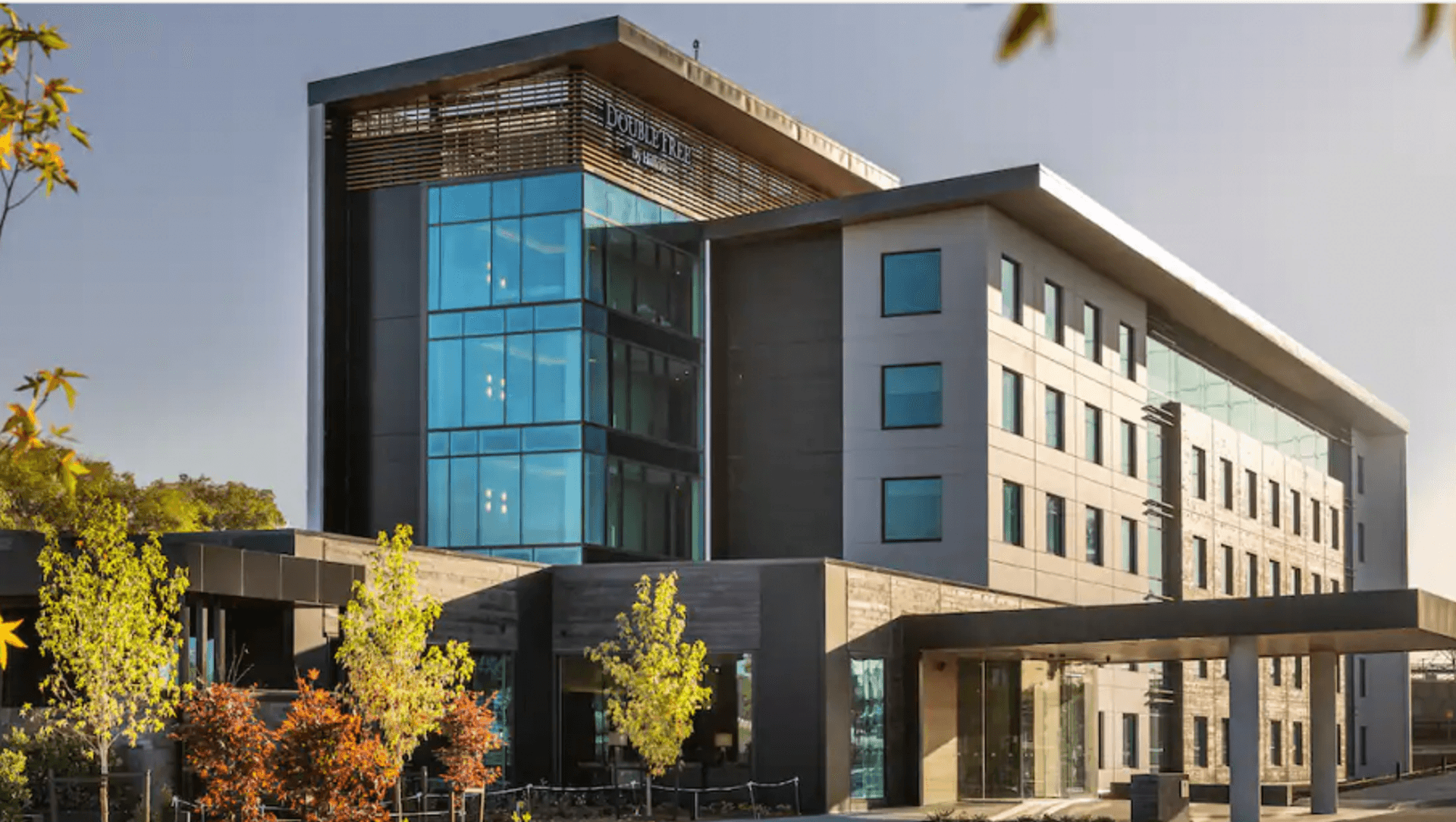 DoubleTree by Hilton Karaka banner