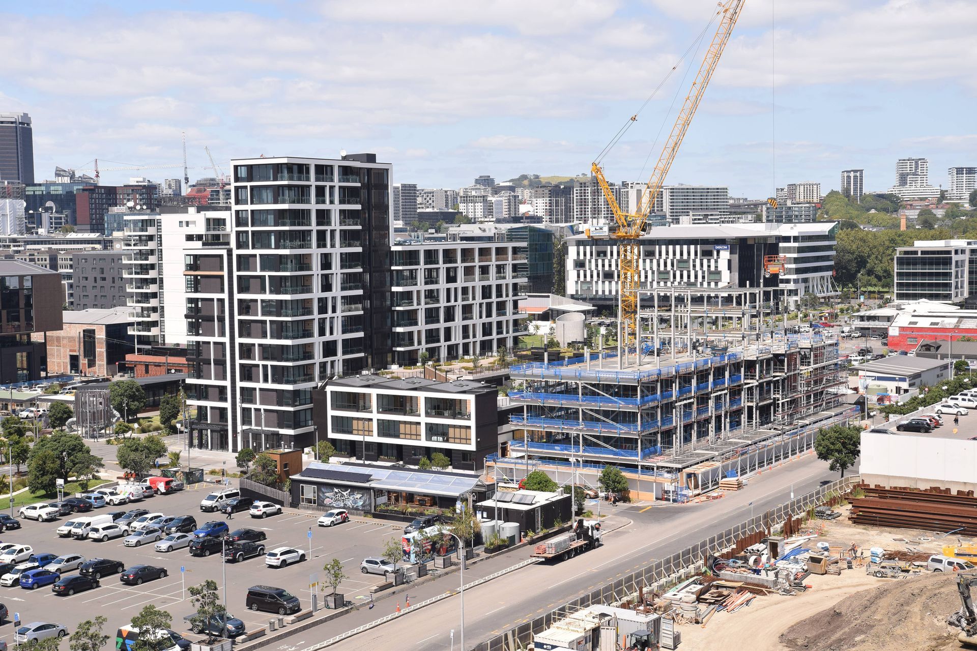 Willis Bond - 30 Madden