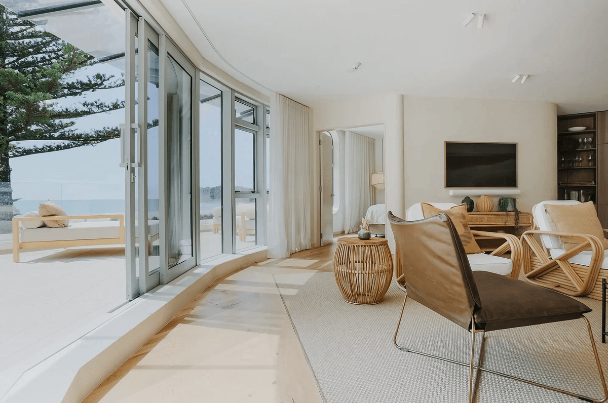 The Beach Bach Boutique Hotel