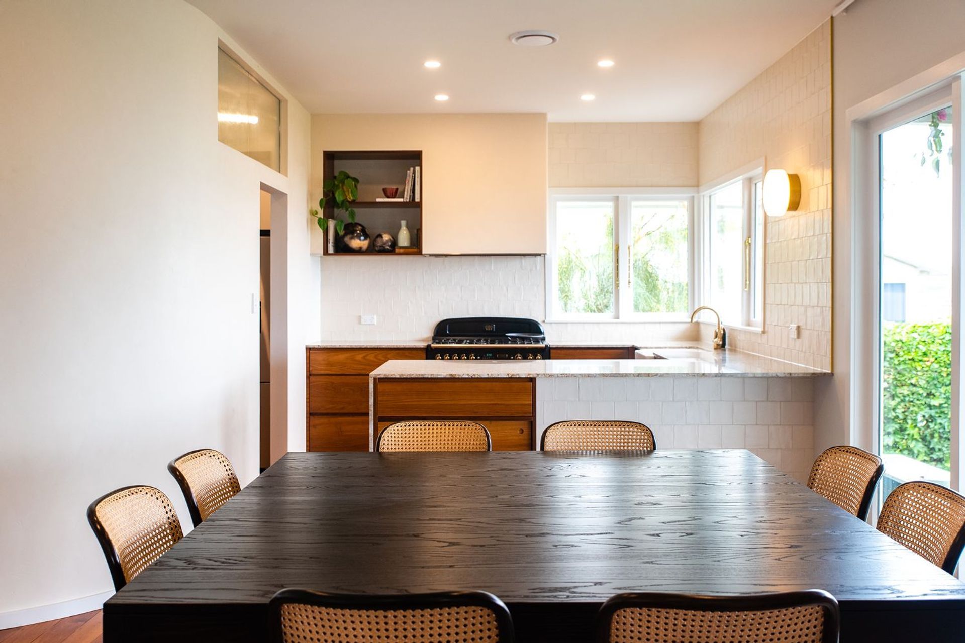 Stunning Mid-Century Modern Kitchen