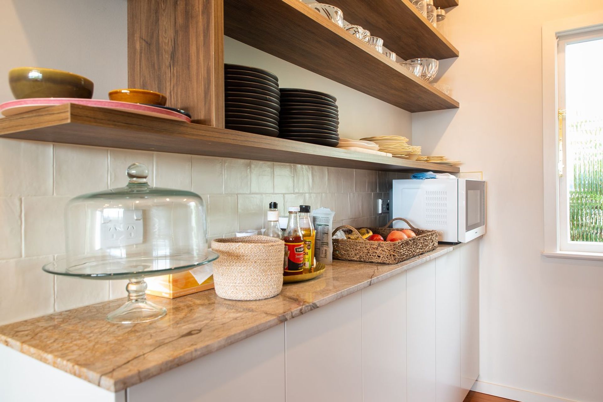 Stunning Mid-Century Modern Kitchen