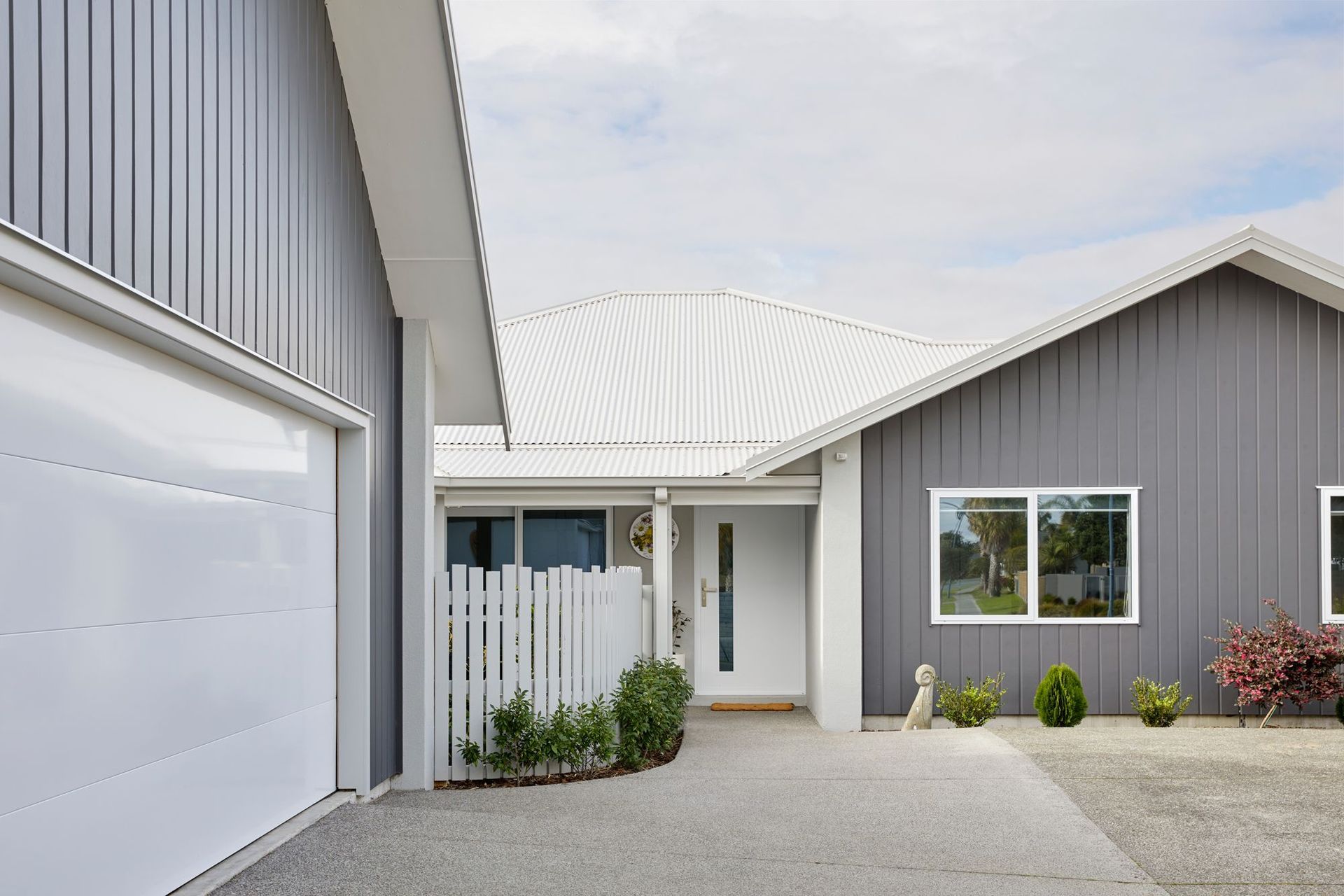 Palm Springs Boulevard